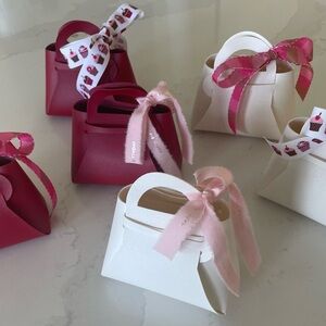 Chic Mini Gift Bags with Ribbon